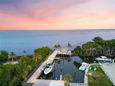 16 Seaside Avenue Key Largo FL 33037