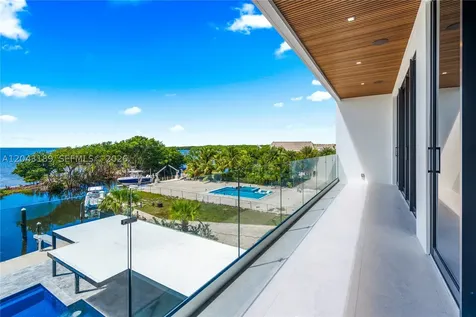 16 Seaside Avenue Key Largo FL 33037
