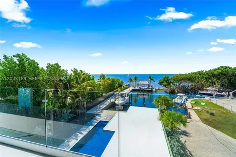 16 Seaside Avenue Key Largo FL 33037