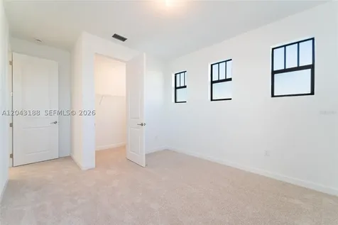 449 SE Fascino Circle Port St. Lucie FL 34984