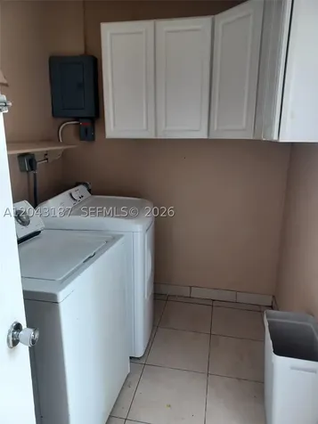 1701 SW 70th Avenue North Lauderdale FL 33068