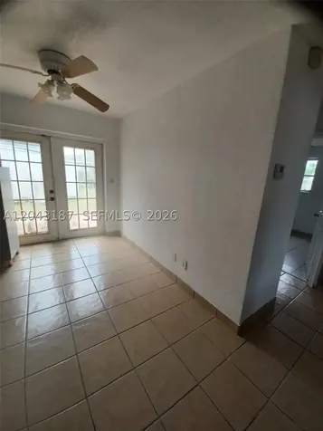 1701 SW 70th Avenue North Lauderdale FL 33068