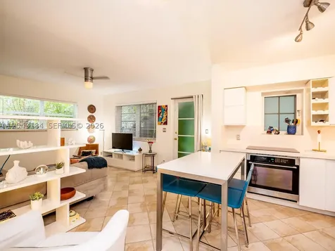 1127 S Meridian Avenue Miami Beach FL 33139