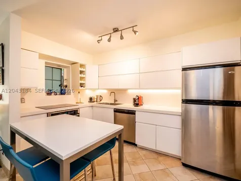 1127 S Meridian Avenue Miami Beach FL 33139