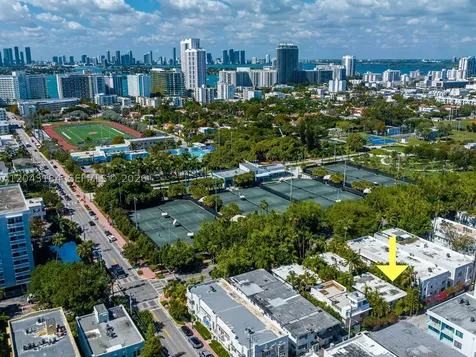 1127 S Meridian Avenue Miami Beach FL 33139