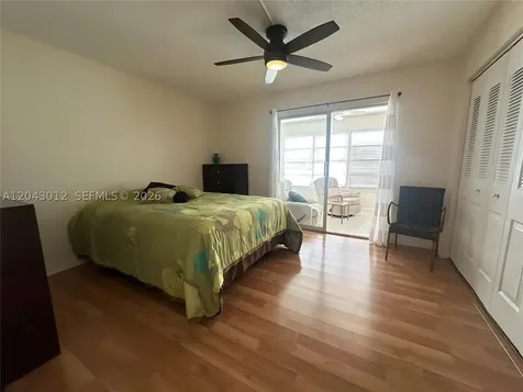 1009 Harwood C Deerfield Beach FL 33442