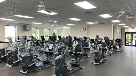 1009 Harwood C Deerfield Beach FL 33442