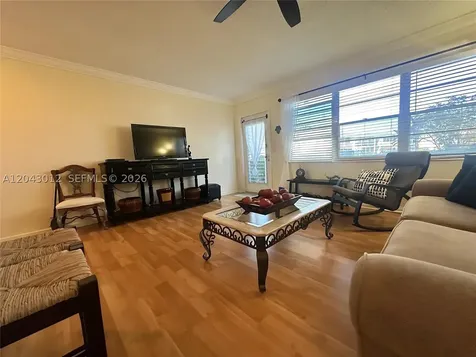 1009 Harwood C Deerfield Beach FL 33442