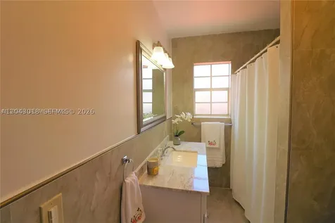 1698 SW 20th Street Miami FL 33145