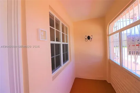 1698 SW 20th Street Miami FL 33145