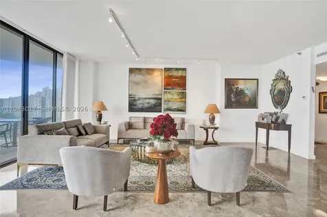 19500 Turnberry Way Aventura FL 33180