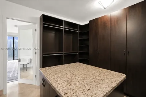 19500 Turnberry Way Aventura FL 33180