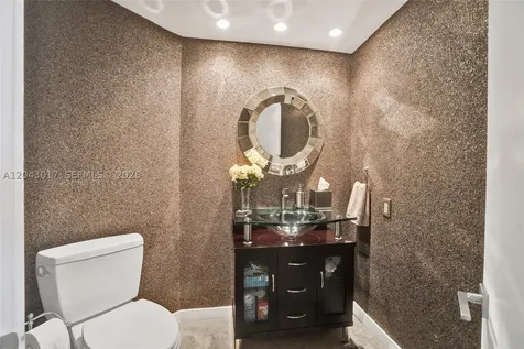 19500 Turnberry Way Aventura FL 33180