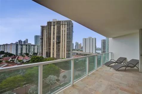 19500 Turnberry Way Aventura FL 33180