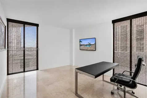 19500 Turnberry Way Aventura FL 33180