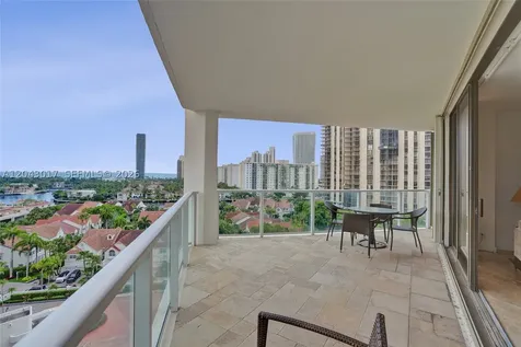 19500 Turnberry Way Aventura FL 33180