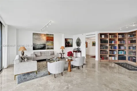 19500 Turnberry Way Aventura FL 33180