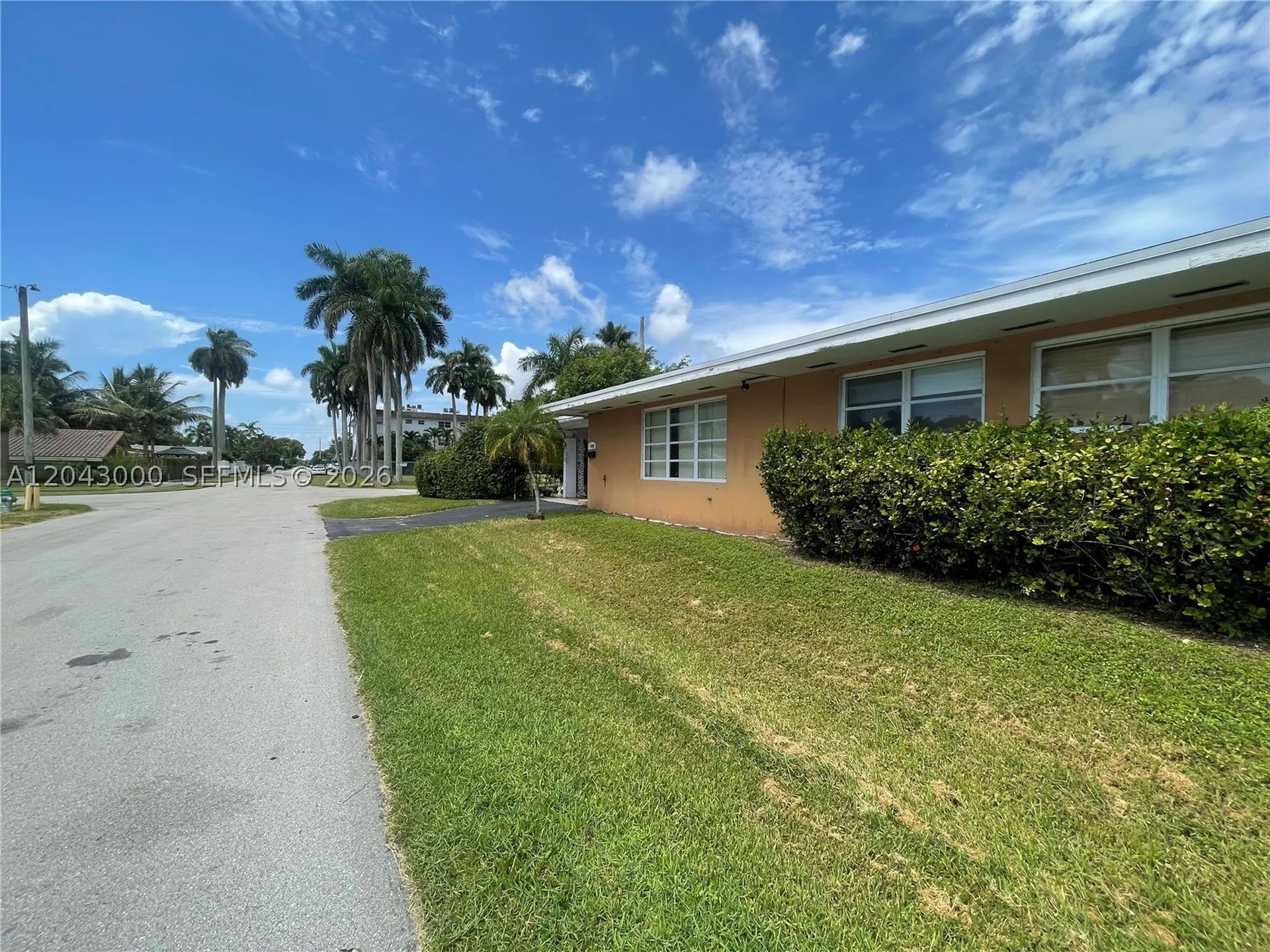 1400 N 16th Avenue Hollywood FL 33020