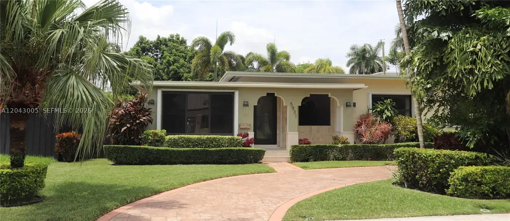 5931 SW 46th Street Miami FL 33155