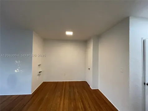 1000 Biarritz Drive Miami Beach FL 33141