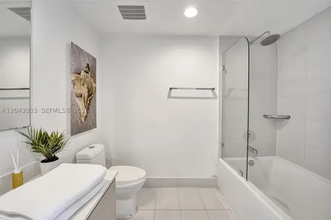 2602 E Hallandale Beach Boulevard Hallandale Beach FL 33009