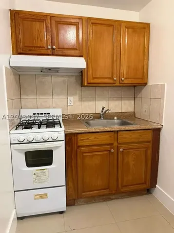 1275 NW 60th Street Miami FL 33142