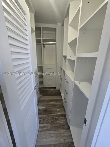 Bal Harbour FL 33154