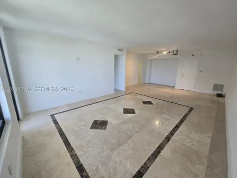 Bal Harbour FL 33154