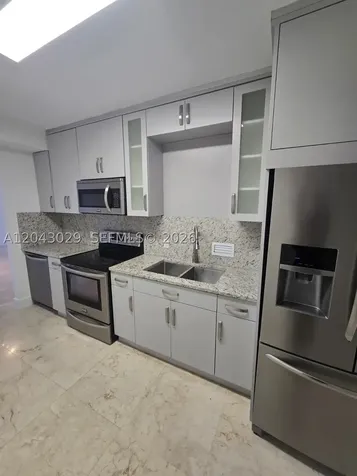 Bal Harbour FL 33154