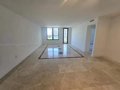 Bal Harbour FL 33154