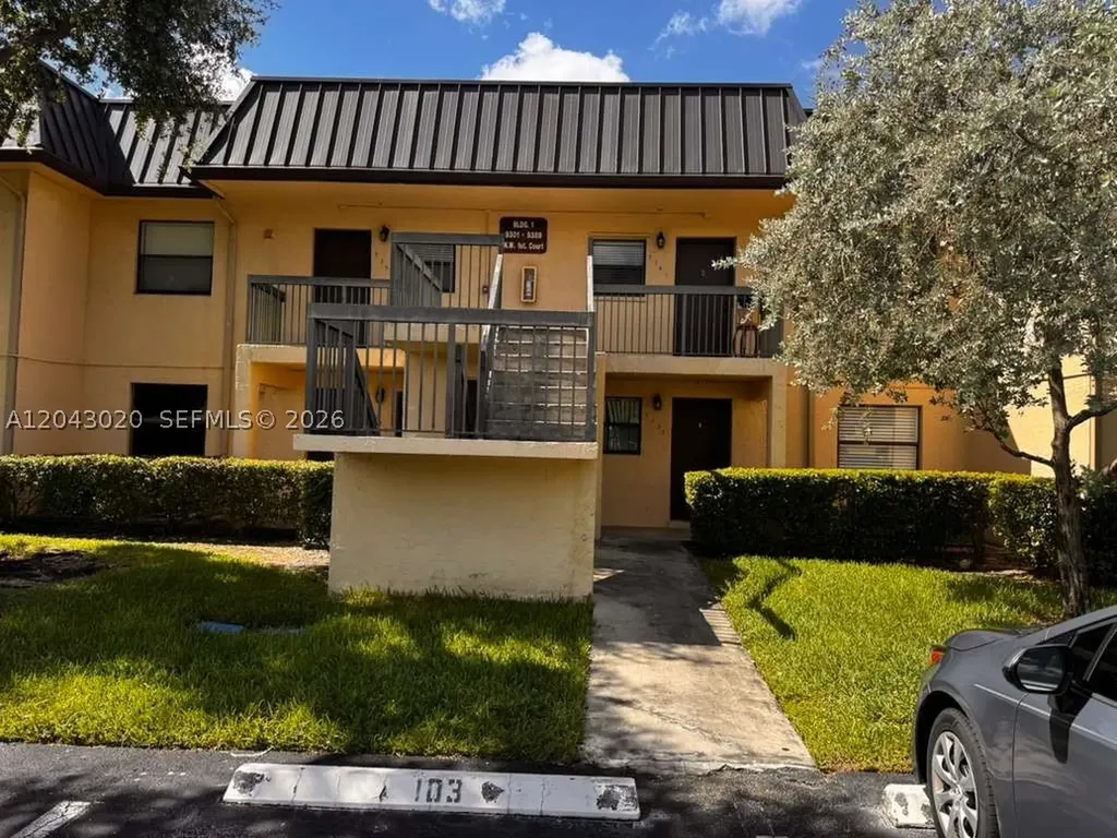 9333 NW 1st Court Pembroke Pines FL 33024