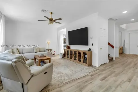 10777 Charleston Place Cooper City FL 33026