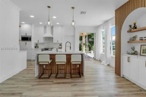 10777 Charleston Place Cooper City FL 33026