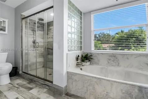10777 Charleston Place Cooper City FL 33026