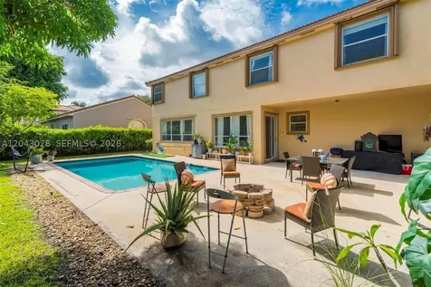 10777 Charleston Place Cooper City FL 33026