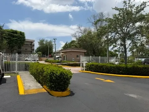 8405 NW 8th Street Miami FL 33126
