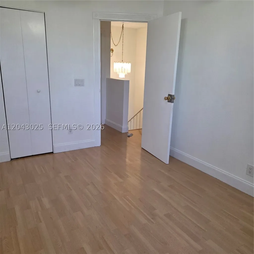 8905 NW 28th Drive Coral Springs FL 33065
