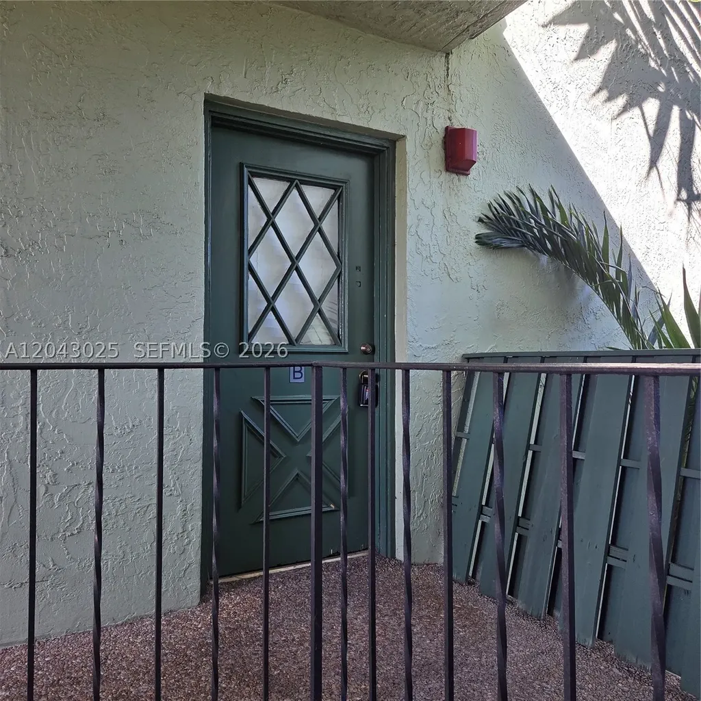 8905 NW 28th Drive Coral Springs FL 33065