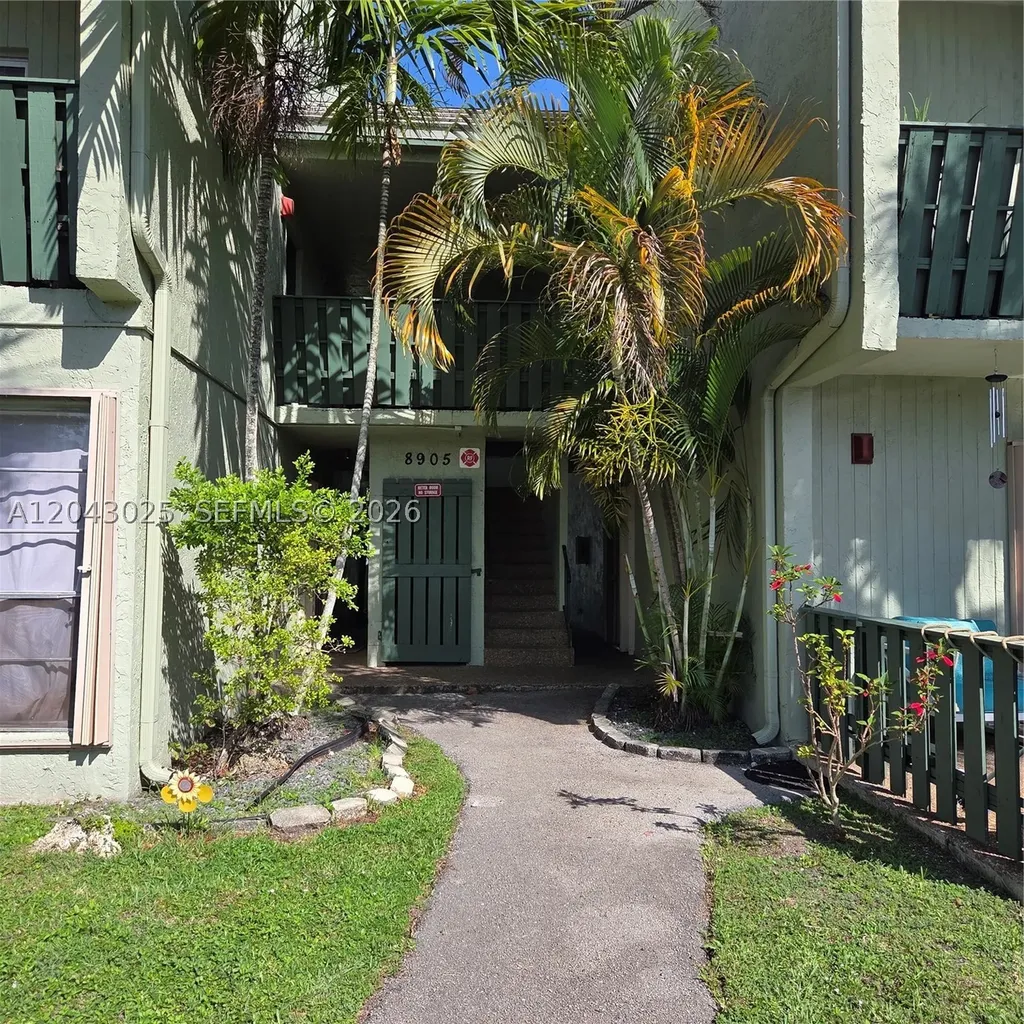 8905 NW 28th Drive Coral Springs FL 33065