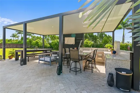 21365 SW 177th Court Miami FL 33187