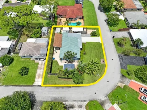 330 NE 48th Street Oakland Park FL 33334