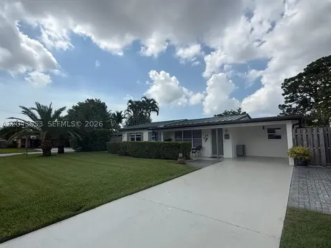330 NE 48th Street Oakland Park FL 33334