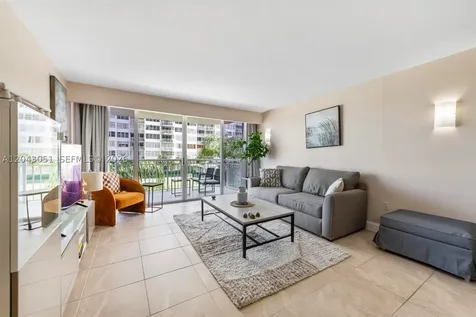 18061 Biscayne Boulevard Aventura FL 33160