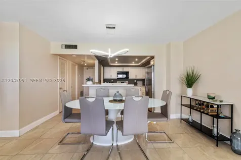 18061 Biscayne Boulevard Aventura FL 33160