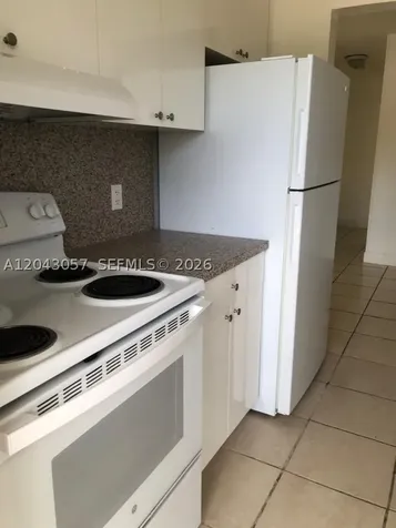 1895 Venice Park Drive Miami FL 33181