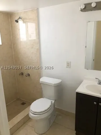 1895 Venice Park Drive Miami FL 33181