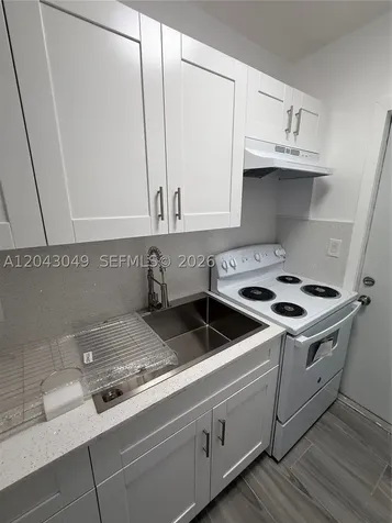1895 Venice Park Drive Miami FL 33181