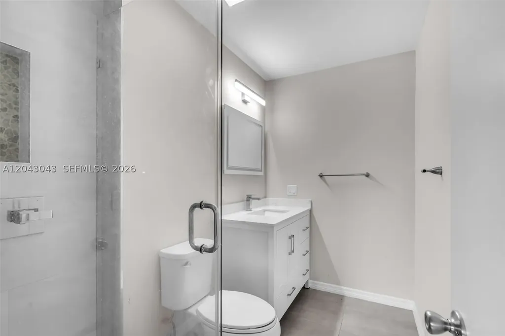 2175 NE 56th Street Fort Lauderdale FL 33308