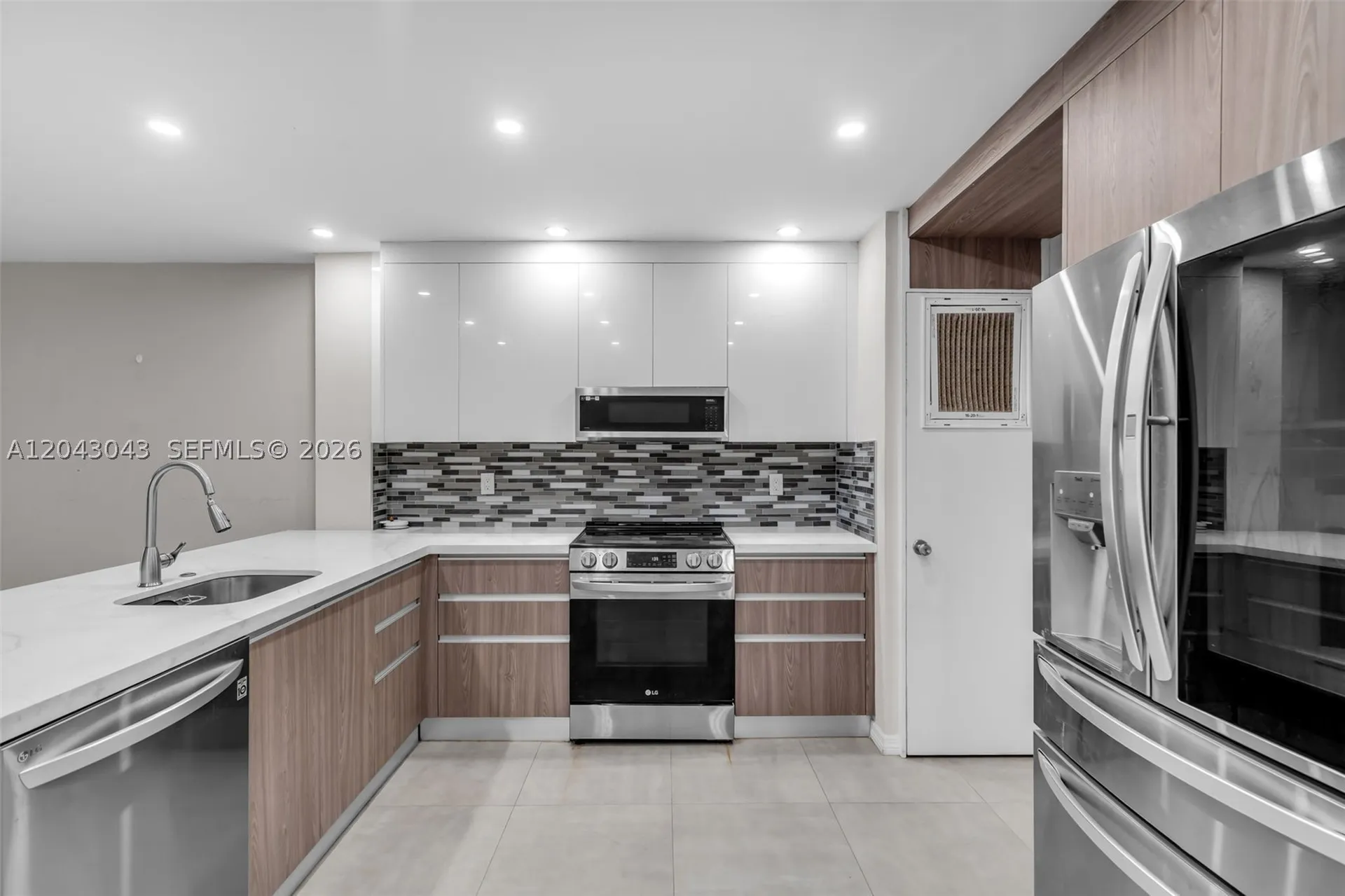 2175 NE 56th Street Fort Lauderdale FL 33308