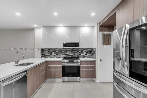 2175 NE 56th Street Fort Lauderdale FL 33308